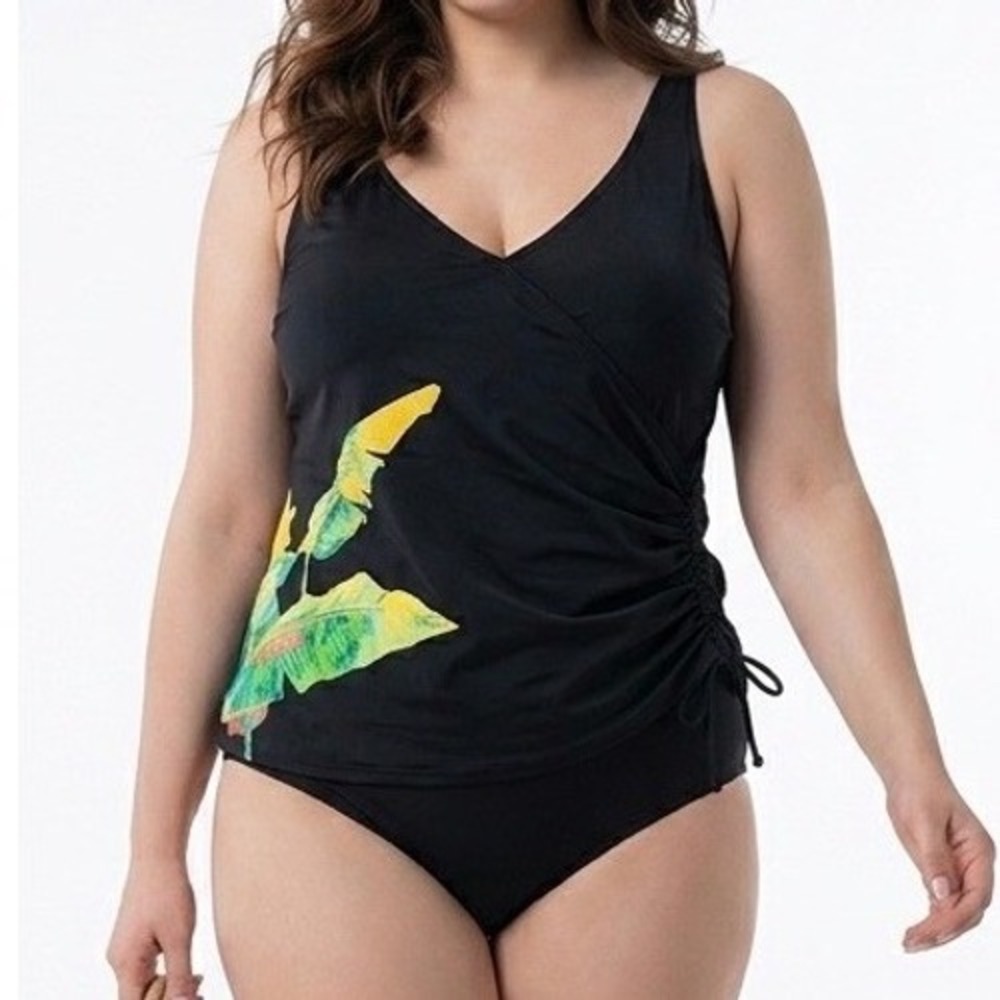 Susan Graver Plus 30W One Piece Swimsuit Womens Black Tropical Leaf Ruched Wrap